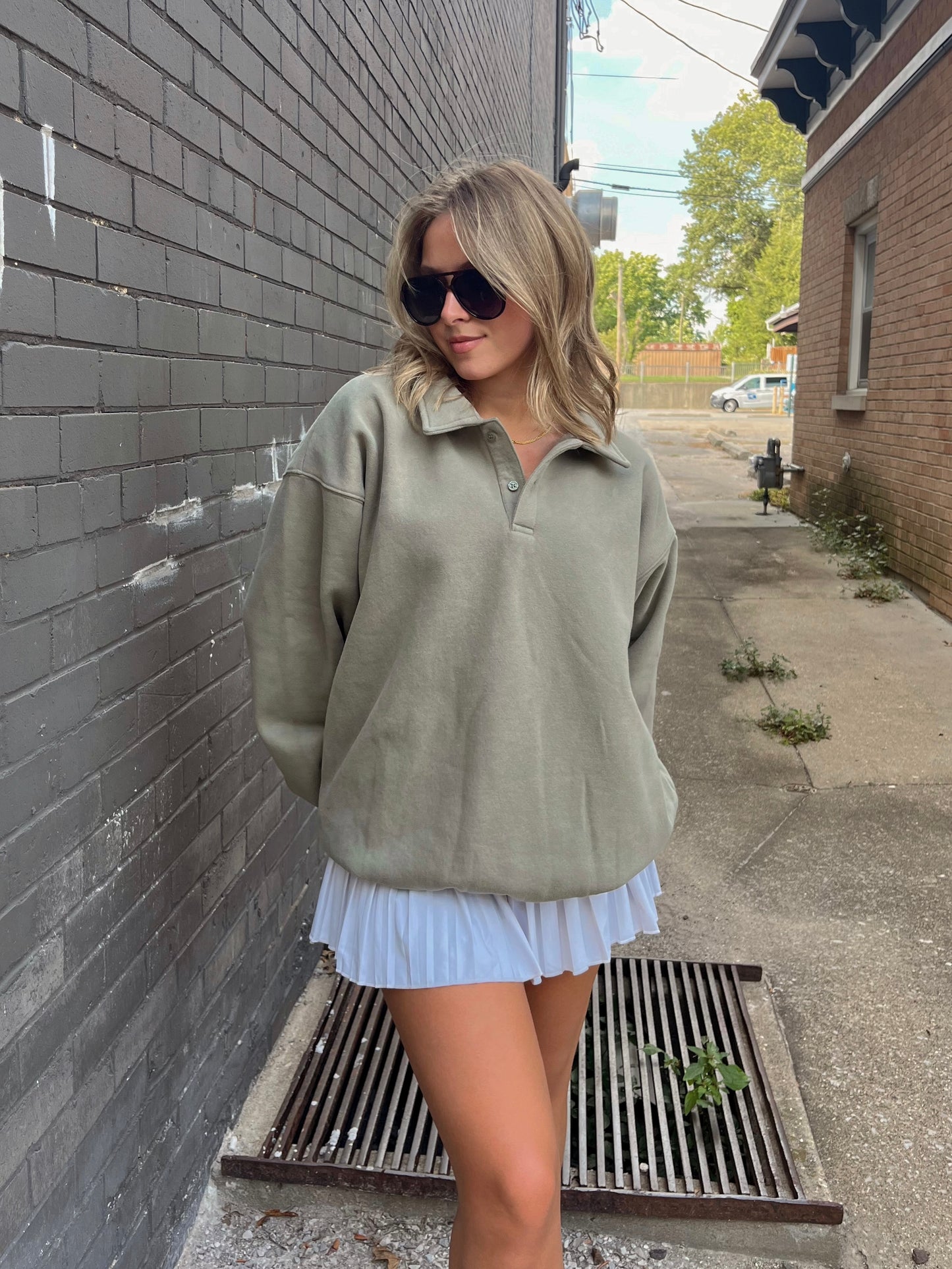 Airport Sweatshirt